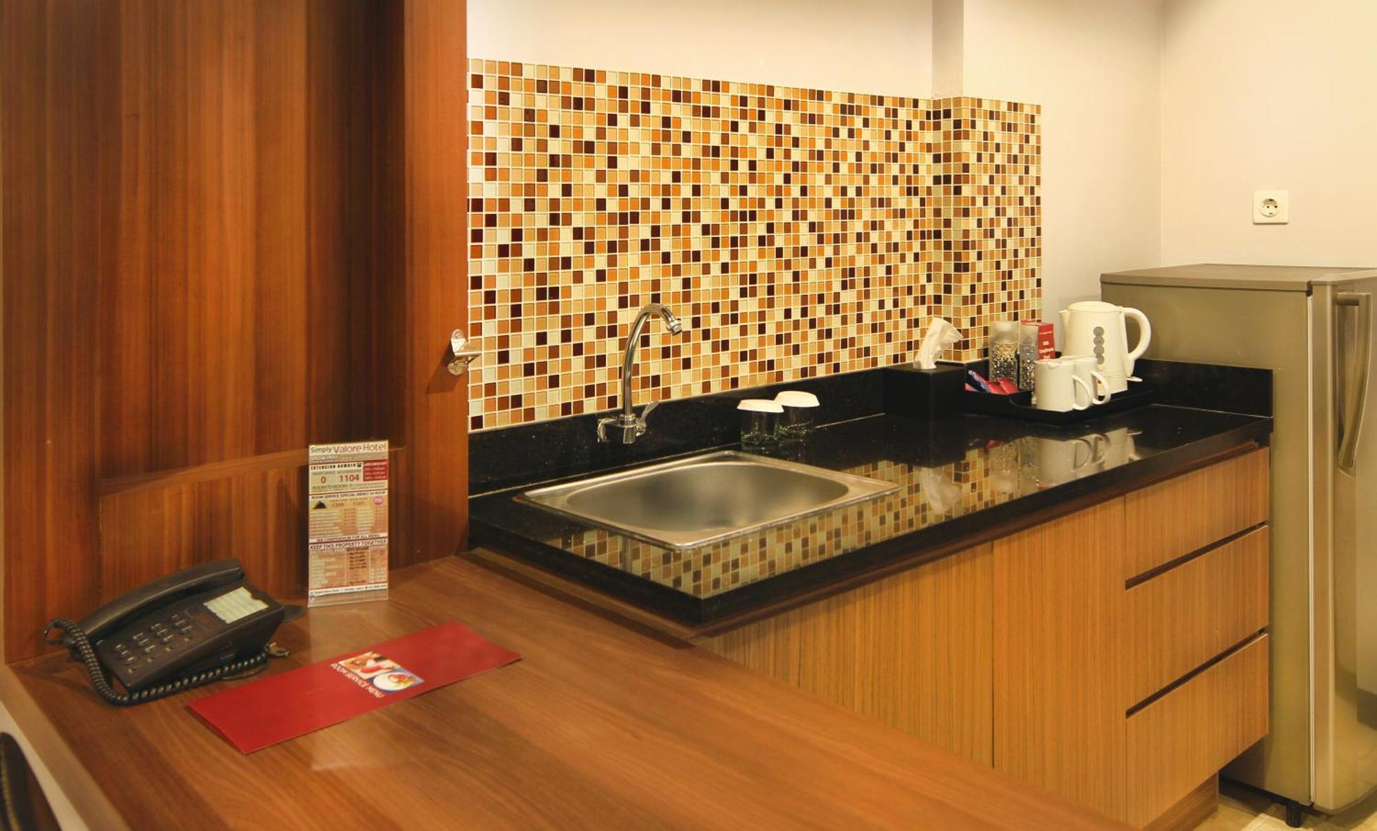 Valore Hotel Cimahi Dış mekan fotoğraf