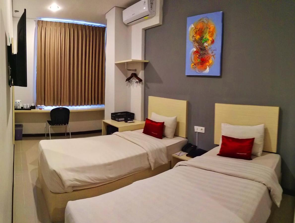 Valore Hotel Cimahi Dış mekan fotoğraf